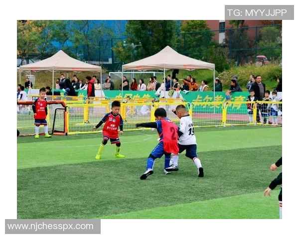 从小练就的足球天才如何在绿茵场上闪耀光芒